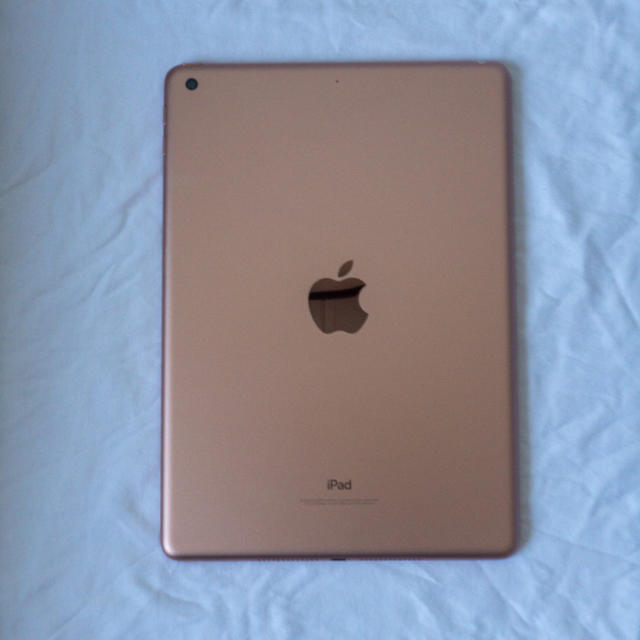 Apple iPad 9.7インチ Wi-Fi 32GB [ゴールド]第6世代