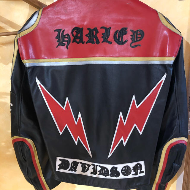 Harley Davidson(ハーレーダビッドソン)のペペロ様専用品‼️マルボロマンとバンソンワンスターライダース2着の3点ライダース メンズのジャケット/アウター(ライダースジャケット)の商品写真
