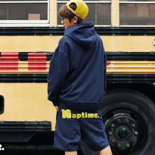 トリプルエー(AAA)のNissy　Naptime ショートパンツ　Mサイズ   紺色(ショートパンツ)