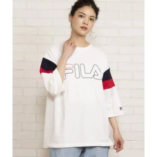 フィラ(FILA)の【新品】FILA Tシャツ ブルオーバー(Tシャツ(半袖/袖なし))