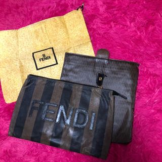 フェンディ(FENDI)のFENDIバッグ　　lylyly様専用(クラッチバッグ)