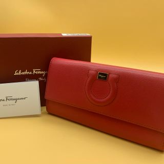 サルヴァトーレフェラガモ(Salvatore Ferragamo)のフェラガモ　ガンチーニ　長財布(財布)