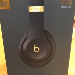 ビーツバイドクタードレ(Beats by Dr Dre)のビーツ　ワイヤレスヘッドホン　シャドーグレー(ヘッドフォン/イヤフォン)