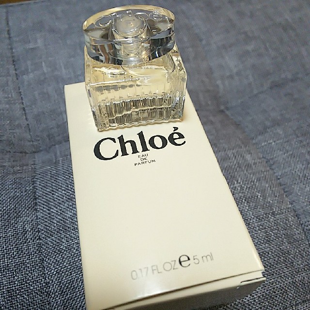 Chloe(クロエ)のクロエ オードパルファム 5ml コスメ/美容の香水(香水(女性用))の商品写真