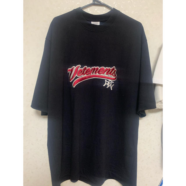 vetements Tシャツ　《限定値下げ価格》