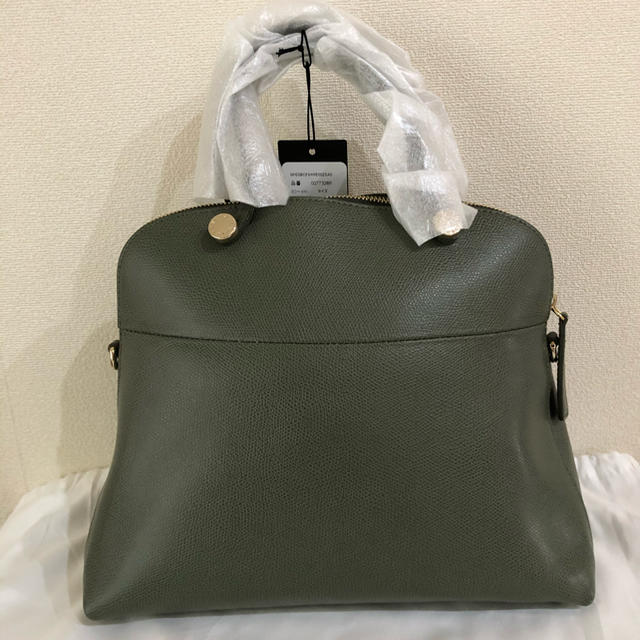 新品　FURLA パイパー