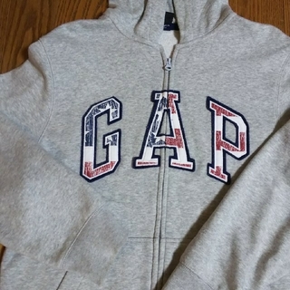 ギャップキッズ(GAP Kids)のGAP KIDS 160㌢ グレーパーカー USA(ジャケット/上着)