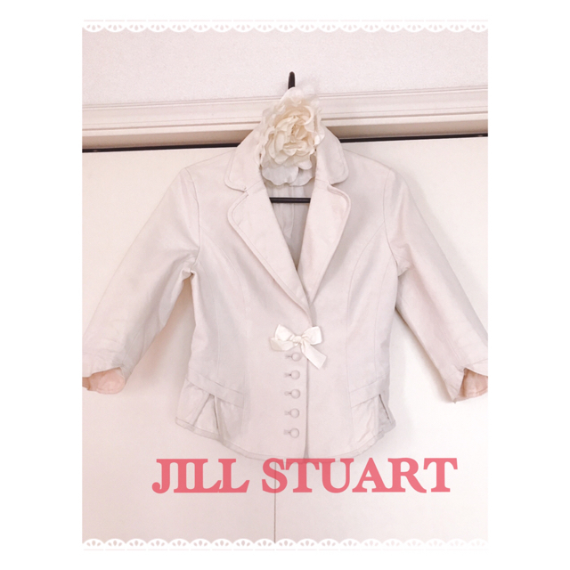 JILLSTUART(ジルスチュアート)のJILL STUART 入園式入学式ホワイトデニムボレロジャケット レディースのジャケット/アウター(Gジャン/デニムジャケット)の商品写真