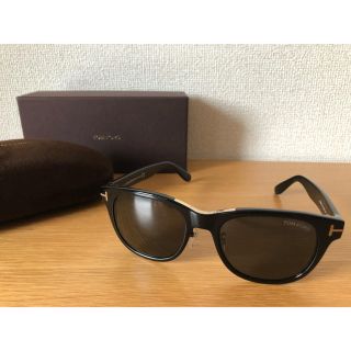 トムフォード(TOM FORD)の美品TOMFORD トムフォードTF9257 サングラス 黒 セルフレーム(サングラス/メガネ)