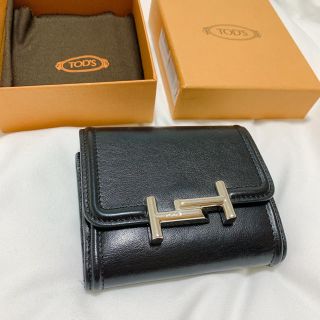 トッズ(TOD'S)のKさま専用　Tod’s 2つ折り財布　ブラック　トッズ　ミニ財布　(財布)