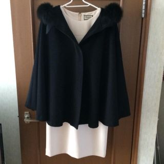 新品未使用 ケープ ポンチョ カシミヤ ブルーフォックス 冠婚葬祭 黒