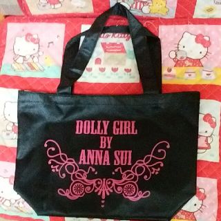 ドーリーガールバイアナスイ(DOLLY GIRL BY ANNA SUI)のロゴバッグ(トートバッグ)