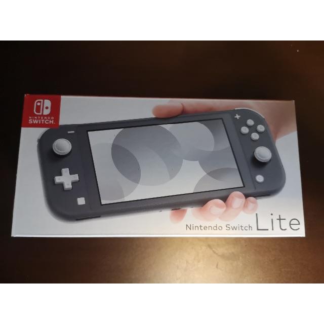 任天堂(ニンテンドウ)の【即日発送】　Nintendo Switch Lite 本体 グレー　新品 エンタメ/ホビーのゲームソフト/ゲーム機本体(家庭用ゲーム機本体)の商品写真