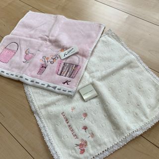 ローラアシュレイ(LAURA ASHLEY)の【ローラアシュレイ・キタムラ】新品タオルハンカチ(ハンカチ)