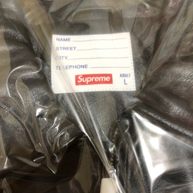 Supreme(シュプリーム)のSupreme Studded Arc Logo Leather Jacket メンズのジャケット/アウター(レザージャケット)の商品写真