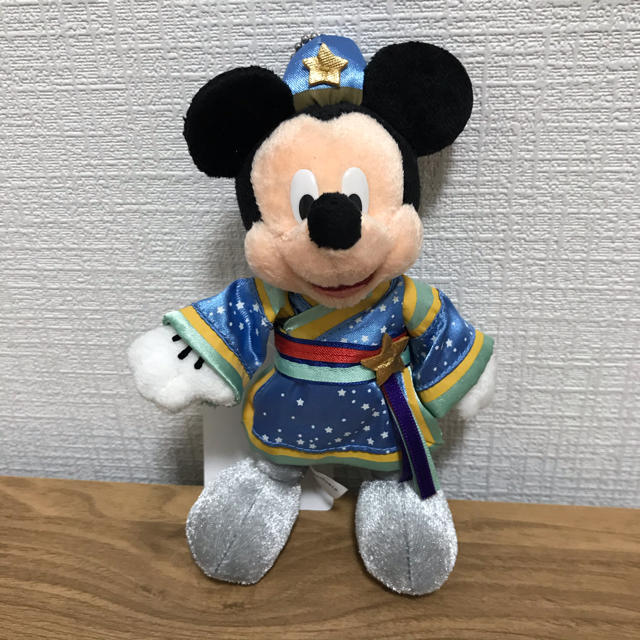 Disney(ディズニー)のTDL◆七夕 スターフェスティバル◆ミッキー・ミニー◆ぬいぐるみバッジ エンタメ/ホビーのおもちゃ/ぬいぐるみ(キャラクターグッズ)の商品写真