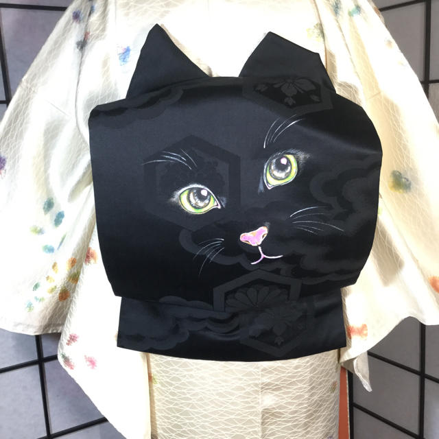 正絹手描き猫絵の名古屋帯