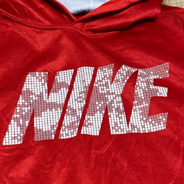 NIKE(ナイキ)の※1点モノ　ナイキ　レッド　赤　古着　NIKE 　ビッグロゴ　スウェット レディースのトップス(パーカー)の商品写真