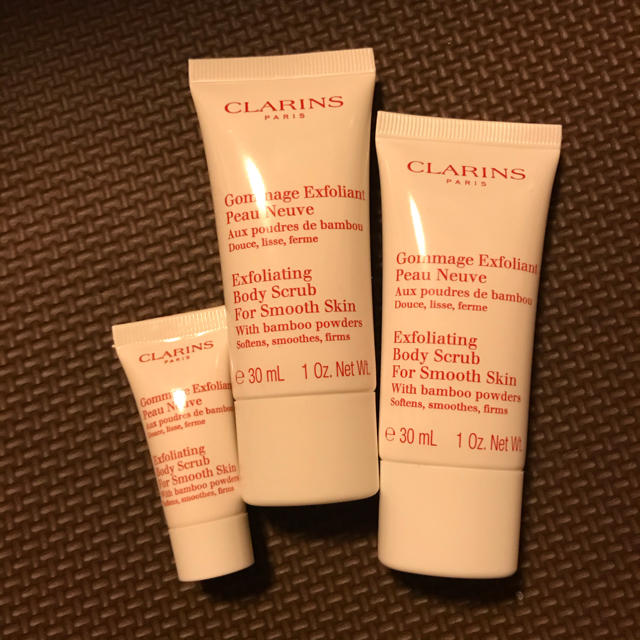 CLARINS(クラランス)のクラランス　ボディスクラブ コスメ/美容のボディケア(ボディスクラブ)の商品写真