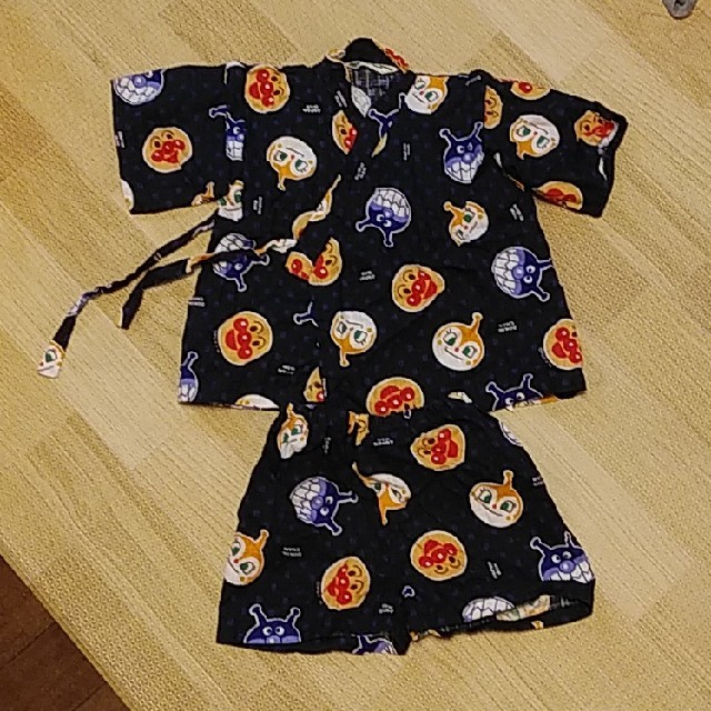 アンパンマン甚平95 キッズ/ベビー/マタニティのキッズ服男の子用(90cm~)(甚平/浴衣)の商品写真