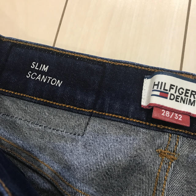 TOMMY HILFIGER(トミーヒルフィガー)のTOMMY HILFIGERデニム メンズのパンツ(デニム/ジーンズ)の商品写真