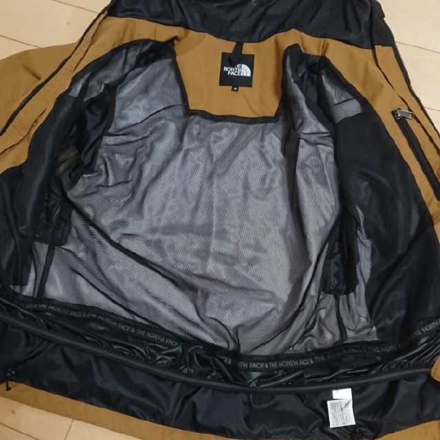 THE NORTH FACE(ザノースフェイス)の新品 ノースフェイス スクープジャケット メンズＭ メンズのジャケット/アウター(ナイロンジャケット)の商品写真