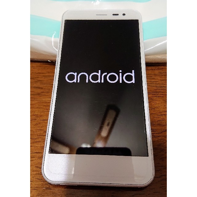 SHARP(シャープ)のスマホ 本体 507SH Android One ワイモバイル  スマホ/家電/カメラのスマートフォン/携帯電話(スマートフォン本体)の商品写真