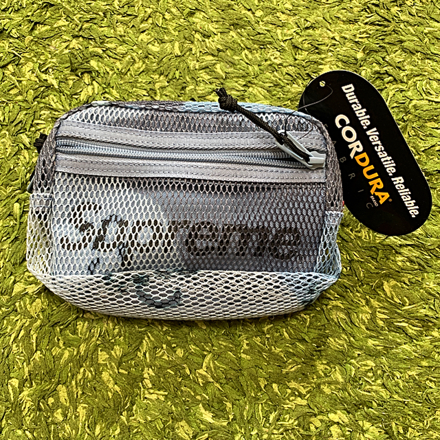 Supreme(シュプリーム)のSupreme Small Shoulder Bag  メンズのバッグ(ショルダーバッグ)の商品写真