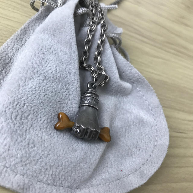 Vivienne Westwood(ヴィヴィアンウエストウッド)のVivienne Westwood ボーンネックレス メンズのアクセサリー(ネックレス)の商品写真