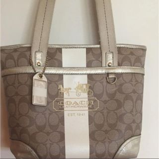 コーチ(COACH)のCOACH コーチハンドバッグ シグネチャー(ショルダーバッグ)