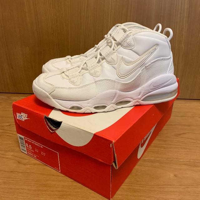 NIKE(ナイキ)のNIKE AIR MAX UPTEMPO 95 メンズの靴/シューズ(スニーカー)の商品写真