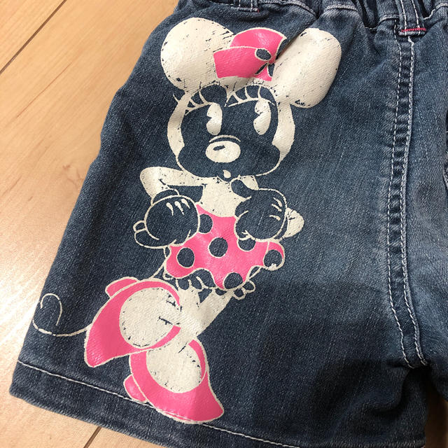 Disney(ディズニー)の子供服 ショートパンツ デニム ディズニー ミニーちゃん キッズ/ベビー/マタニティのキッズ服女の子用(90cm~)(パンツ/スパッツ)の商品写真