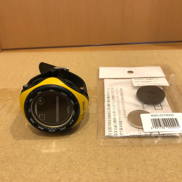 SUUNTO VECTOR イエロー SUUNTO VECTOR イエロー