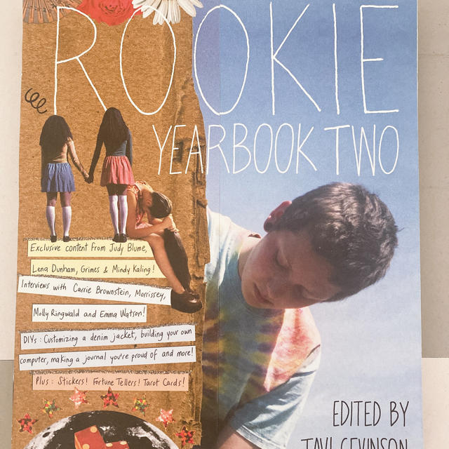 洋書　雑誌　ROOKIE エンタメ/ホビーの本(洋書)の商品写真