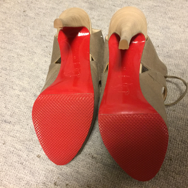 Christian Louboutin(クリスチャンルブタン)のクリスチャン ルブタン リネン サンダル レディースの靴/シューズ(ハイヒール/パンプス)の商品写真