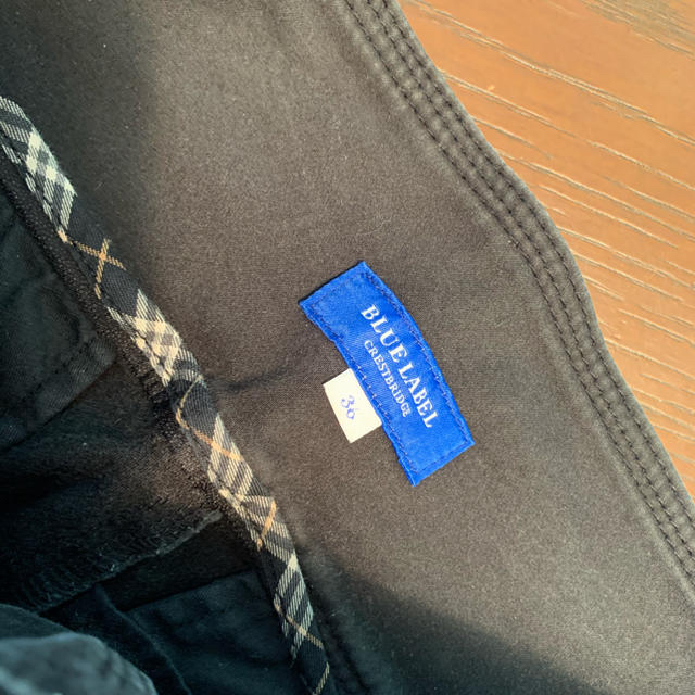 BURBERRY BLUE LABEL(バーバリーブルーレーベル)のバーバリー　Blue Label ブラックパンツ　size36 レディースのパンツ(カジュアルパンツ)の商品写真