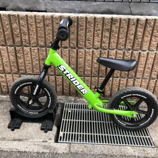 ストライダ(STRIDA)のストライダースタンド付き(自転車)