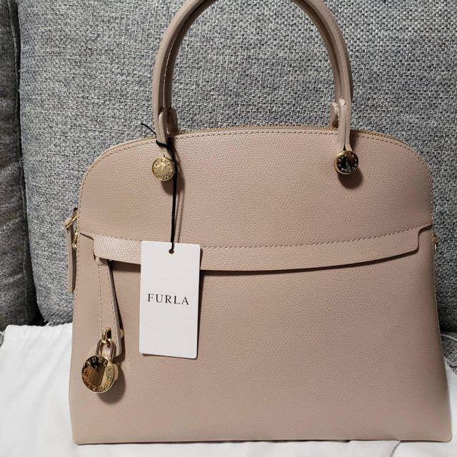 Furla(フルラ)のパイパー M ハンドバッグ／フルラ（FURLA） レディースのバッグ(ハンドバッグ)の商品写真