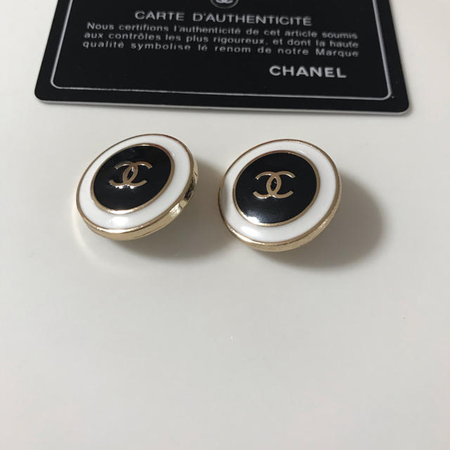 CHANEL - シャネルボタン2セットの通販 by ayako's shop｜シャネルならラクマ