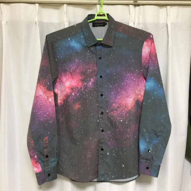 最終価格】宇宙柄 総柄シャツ 製作元直販 - dcsh.xoc.uam.mx