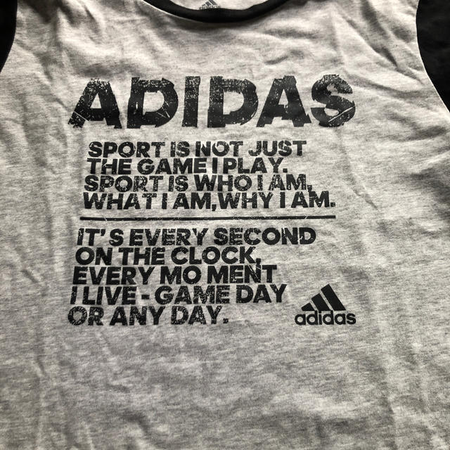 adidas(アディダス)のアディダス 長袖Tシャツ キッズ用 キッズ/ベビー/マタニティのキッズ服男の子用(90cm~)(Tシャツ/カットソー)の商品写真