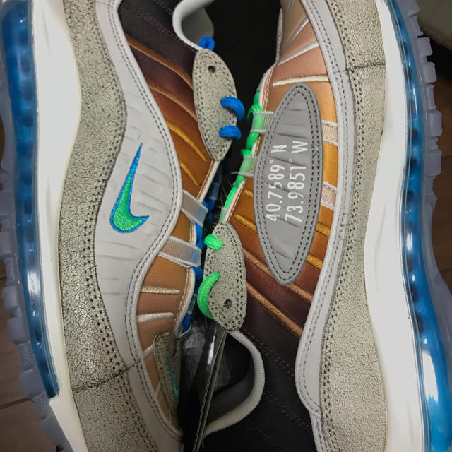 NIKE(ナイキ)の27.5cm AIR MAX 98 OA GS メンズの靴/シューズ(スニーカー)の商品写真