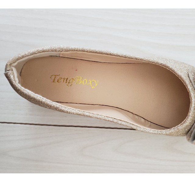 ゴールドのパンプス レディースの靴/シューズ(ハイヒール/パンプス)の商品写真