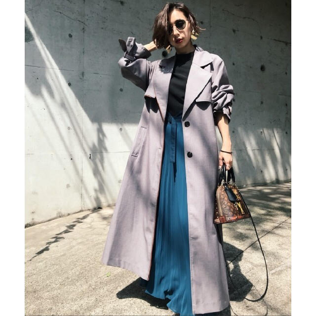 Ameri VINTAGE(アメリヴィンテージ)のハルカ7149様専用BACK PLEATS LAYERED COAT レディースのジャケット/アウター(トレンチコート)の商品写真