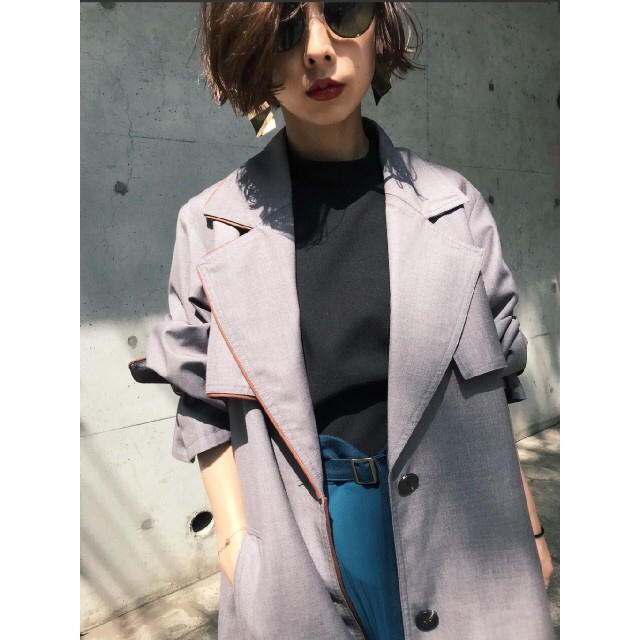 Ameri VINTAGE(アメリヴィンテージ)のハルカ7149様専用BACK PLEATS LAYERED COAT レディースのジャケット/アウター(トレンチコート)の商品写真