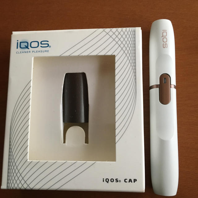 IQOS(アイコス)のiQOS2.4plusホルダー・ホルダーキャップ メンズのファッション小物(タバコグッズ)の商品写真