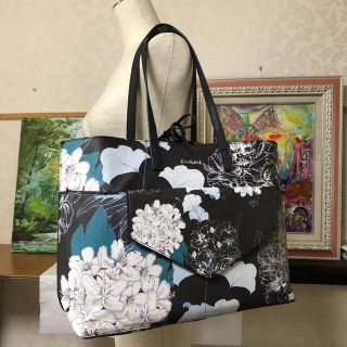 デシグアル(DESIGUAL)のデシグアル　トートバッグ&クラッチバッグ美品❣️(トートバッグ)