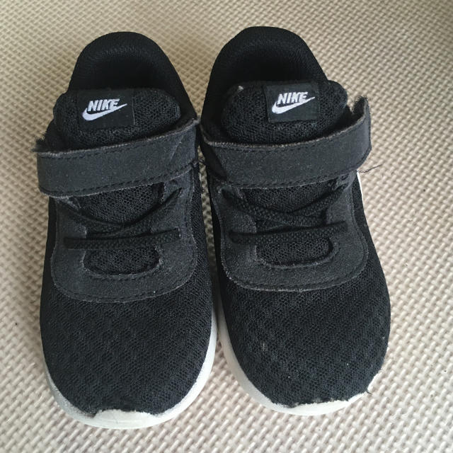 NIKE(ナイキ)のナイキ　スニーカー　13センチ キッズ/ベビー/マタニティのベビー靴/シューズ(~14cm)(スニーカー)の商品写真