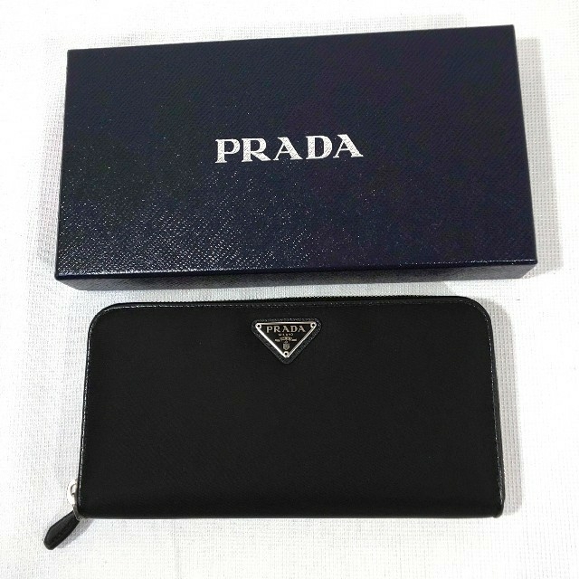 PRADA(プラダ)のPRADA 長財布 新品未使用品です。 レディースのファッション小物(財布)の商品写真