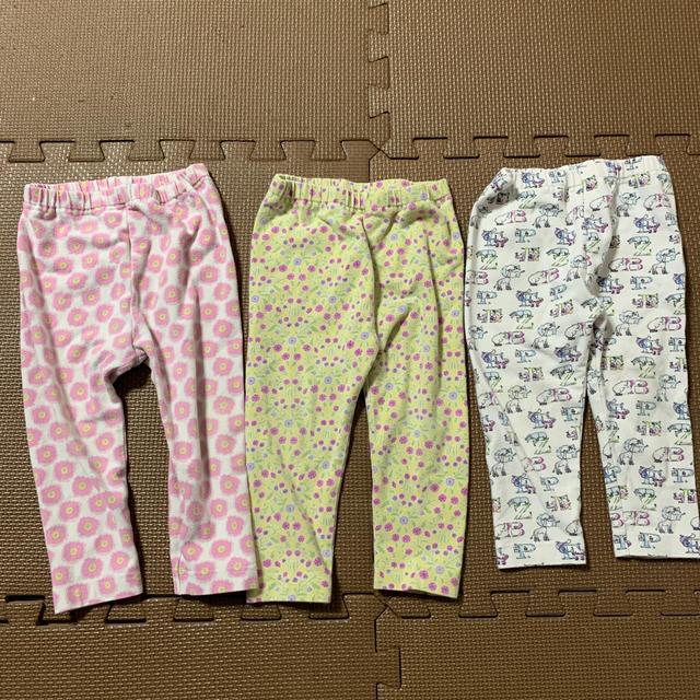 UNIQLO(ユニクロ)のレギンス3着　ユニクロ キッズ/ベビー/マタニティのベビー服(~85cm)(パンツ)の商品写真